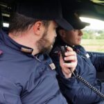 Aggressione e rapina a Capodanno: arrestato un egiziano dopo l’intervento della polizia