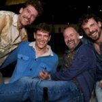 “Maschi veri”: la nuova serie Netflix esplora la mascolinità contemporanea con ironia