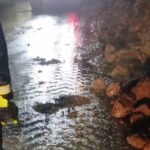 Crollo di un muro a Montalbuccio: paura e disagi dopo le forti piogge