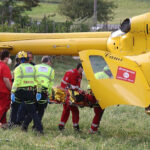 Folgore mentre raccoglie ciliegie: 30enne in gravi condizioni dopo incidente in Valle Camonica
