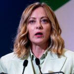 Giorgia Meloni al Senato: affronta le opposizioni in un clima teso e di sfide politiche