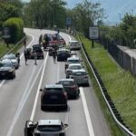 Grave incidente stradale a Darfo Boario: due auto coinvolte e intervento dell’elisoccorso