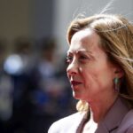 Il premier lancia un appello sulla crisi delle nuove generazioni: “Serve una riflessione profonda”