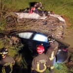 Incidente stradale a Erbè: due feriti e mezzi capovolti in un canale di irrigazione