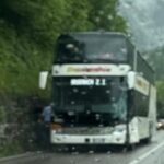Incidente sulla statale 203 Agordina: coinvolti due veicoli e un autobus, nessun ferito