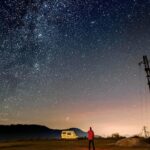 Maggio 2025: sciami meteorici e pianeti in vista nel cielo notturno
