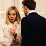 Meloni e Macron si incontrano a Palazzo Chigi: tensioni e temi cruciali sul tavolo