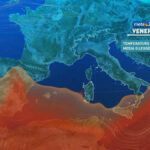 Meteo Italia: instabilità e piogge in arrivo, miglioramenti per il weekend della Festa della Mamma