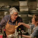 Nonnas: il film che celebra le nonne e la cucina italiana su Netflix