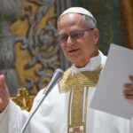 Papa Leone XIV incontra ufficialmente la Curia Romana: un momento di gratitudine e unità