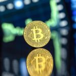 Pensionato di Frosinone truffato per 50mila euro in un raggiro legato alle criptovalute