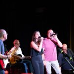 Rimini ospita lo spettacolo “Fiumi di parole”: un evento tra teatro e musica per la comunità