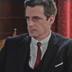Simone Montedoro entra nel cast de Il paradiso delle signore 10: novità e cambiamenti in arrivo