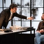 Spettacolo “L’uomo più crudele del mondo” al teatro Parenti di Milano: trama e dettagli