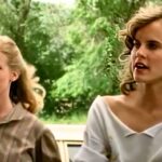Stasera su Canale 27: Footloose, il film che celebra la libertà di esprimersi attraverso la danza