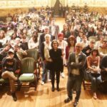 Teatro in classe: un progetto educativo che coinvolge gli adolescenti nella critica teatrale