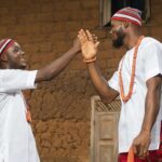Teatro satirico in Benin: Espoir du soleil affronta temi sociali con ironia e coinvolgimento