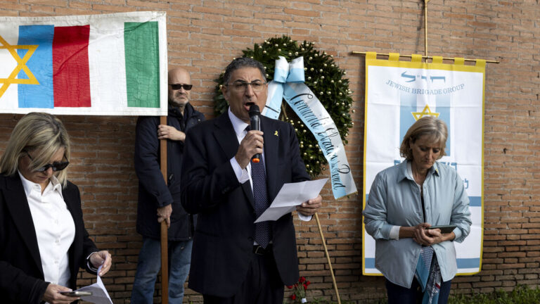 Victor Fadlun critica l’esibizione dei Patagarri al concerto del Primo Maggio