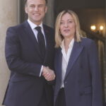 Visita di Macron a Palazzo Chigi: tensioni e aspettative tra Italia e Francia