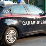 Arrestato un uomo per rapina ai danni di un’anziana in un centro commerciale