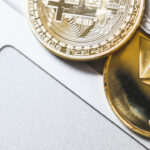 Bitcoin in calo dell’1% dopo tentativi di superare i massimi storici, preoccupazioni per la crittografia