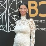 Francesca Chillemi annuncia la gravidanza al Festival di Benevento: attesa per una bambina