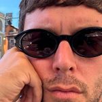 Gazzelle annuncia una pausa dalla musica dopo i concerti di Roma e Milano