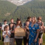 Claudia Conte riceve la cittadinanza onoraria di Krasnokuts: 20 bambini ucraini in Italia per una vacanza nel Parco del Gran Paradiso