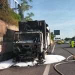 Incendio di un camion sul Gra di Roma: traffico bloccato e intervento dei vigili del fuoco