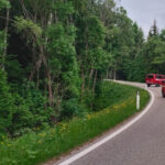 Incidente mortale in Trentino: motociclista perde la vita nei tornanti del Bondone