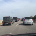 Incidente sulla Statale 16: tir si schianta contro un guardrail a San Giorgio