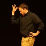 Marco D’Agostin presenta “Asteroide”: un viaggio teatrale tra scienza e emozione