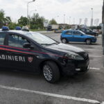 Rapina in sala slot a Trieste: un arresto e un ricercato dopo il colpo