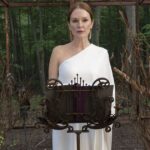 Sirens: la nuova serie Netflix con Julianne Moore esplora il lato oscuro delle relazioni familiari