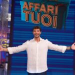 Stefano De Martino racconta la sua esperienza a ‘Affari Tuoi’ al Festival della Tv di Dogliani