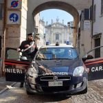 Tre minorenni denunciati per rapina impropria a Mantova: il colpo al monopattino da 400 euro