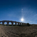 Un panorama unico: la fotografia dell’acquedotto delle Arcatelle di Tarquinia