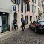 Arrestati due uomini accusati di rapine e estorsioni nelle tabaccherie veronesi