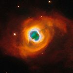 La nebulosa planetaria Kohoutek 4-55: un affascinante spettacolo cosmico immortalato da Hubble